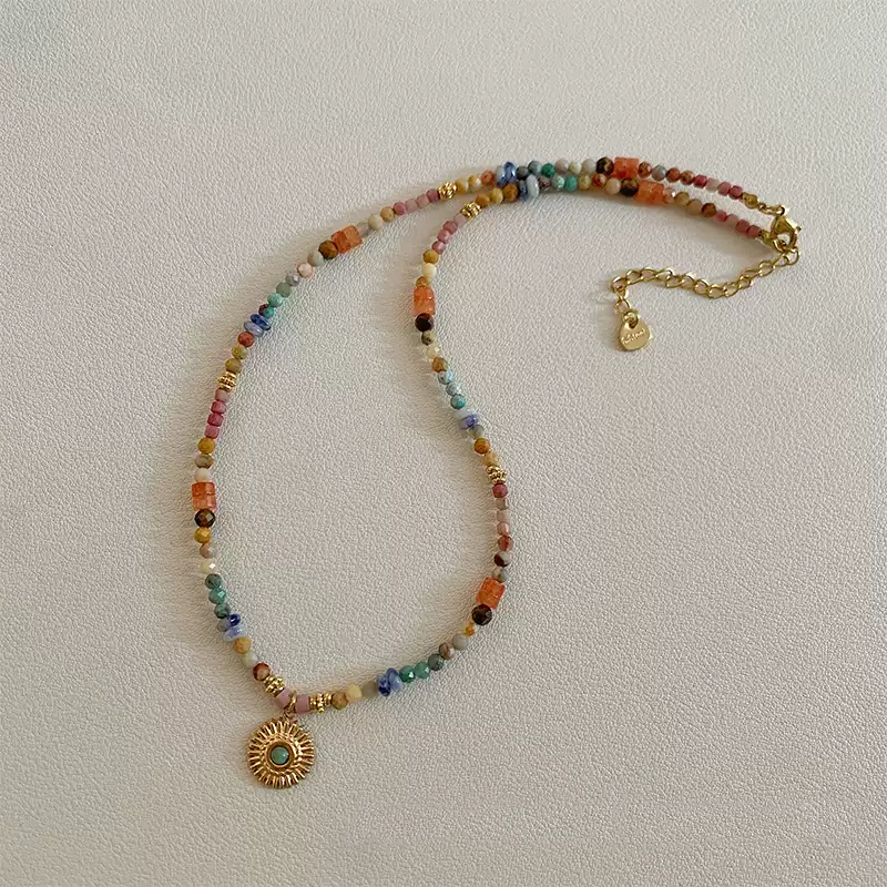 2025 New Arrival Handmade Natural Stone Bead Necklace for Women, Luxurious and Chic Collarbone Chain with Unique Design